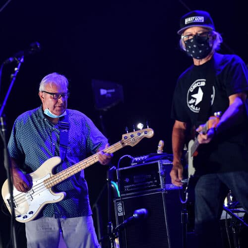 Los Lobos