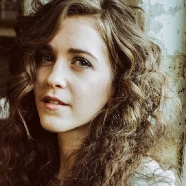 Rae Morris
