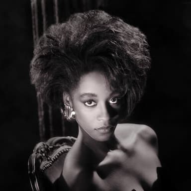 Regina Belle