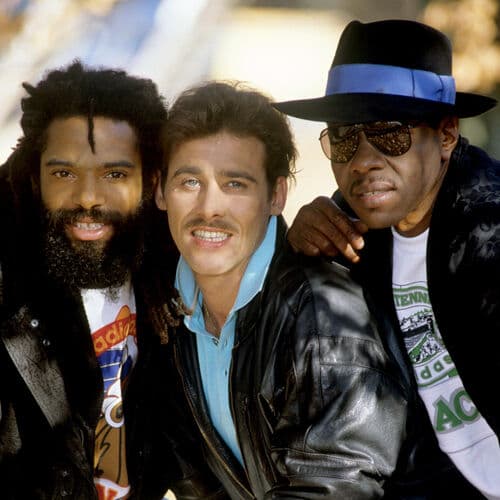 Love Is No Crime (1987)